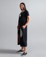 Vestido em Malha Manga Curta Estampado - Preto - Imagem 4