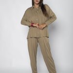 Conjunto Veneza Feminino em Malha com Botões e Bolsos