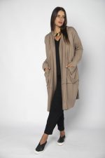 Casaco Feminino em Malha com Bolsos Manga Longa - Imagem 6