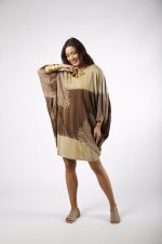 Vestido Feminino Em Malha Com Bolsos Nas Laterais - Bicolor - Imagem 3