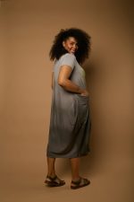 Vestido Em Malha Estampado Manga Curta - Cinza - Imagem 4