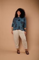Blusa Feminina Em Malha Estampada - Petróleo - Imagem 2