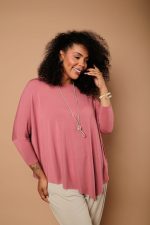 Blusa Feminina Em Malha Gola Canoa