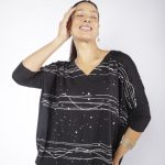 Blusa Feminina em Malha Estampada - Preto