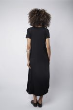 Vestido Em Malha Com Manga Curta - Preto - Imagem 4